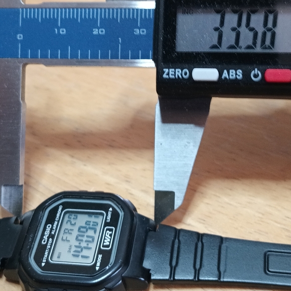 X Ladies Casio digital watch LA-20WH Black resin case SS back, new black Pu - Picture 9 of 12